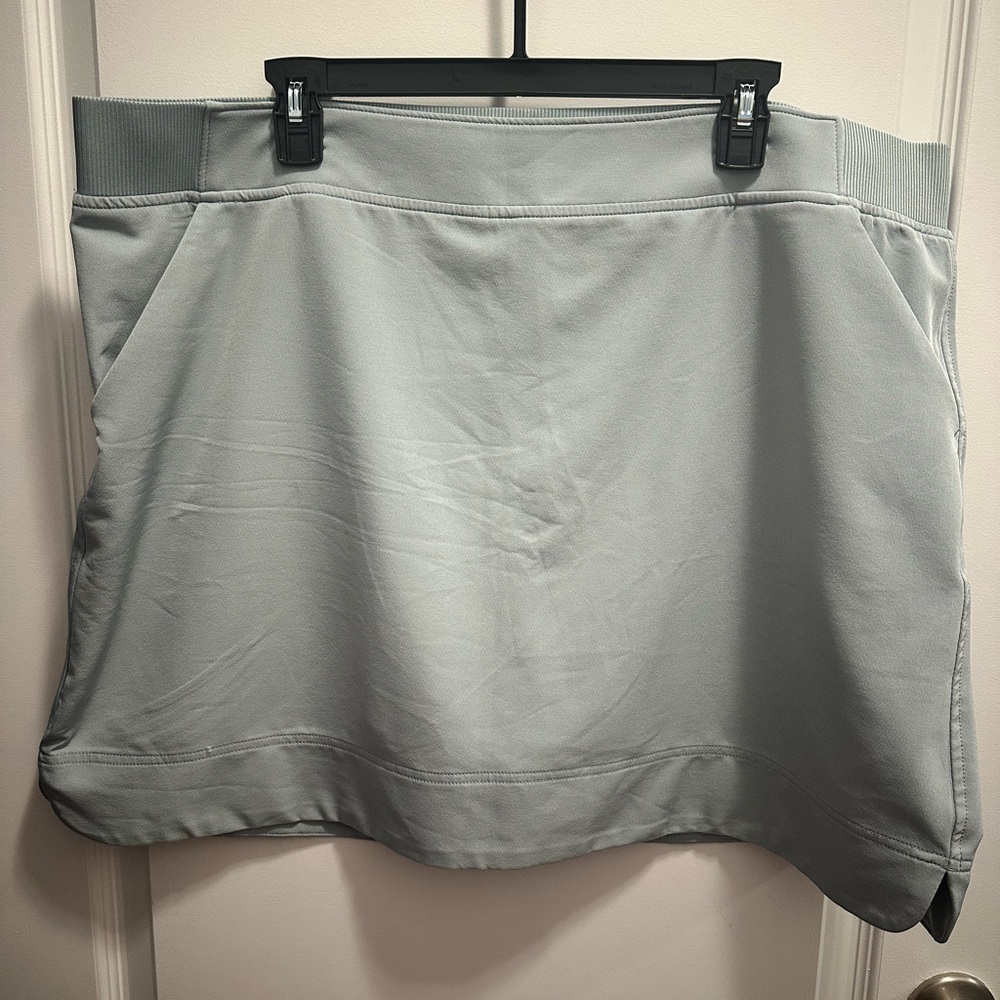 32 Degrees Cool Women's Mint Green Mini Skirt